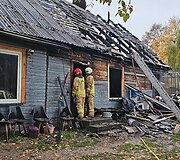 Žirgynui &bdquo;Kariūnas&ldquo; po gaisro reikia pagalbos - tiek finansinės, tiek rankų, galinčių padėti gaisravietėje,