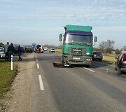 Netoli Dotnuvos avarijos metu susidūrė sunkvežimis ir &bdquo;Audi&ldquo; 