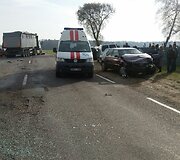 Netoli Dotnuvos avarijos metu susidūrė sunkvežimis ir &bdquo;Audi&ldquo; 