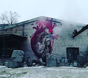 Menininko nutapyta &scaron;irdis Rygoje.