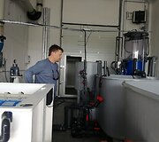 Mokslininkas i&scaron; Vokietijos B.Buck yra Klaipėdoje koordindavo krevečių auginimo sistemos įdiegimą.