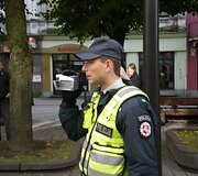 Policijos pareigūnai filmavo protesto akciją.