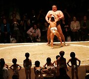 Jaunieji Sumo imtininkai