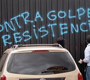 Hondūro sostinėje mal&scaron;inamos riau&scaron;ės
