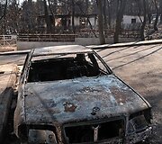 Prie Atėnų siautę gaisrai sustabdyti