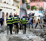 Nuo&scaron;liauža Sicilijos saloje