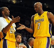 &bdquo;Lakers&ldquo; ir &bdquo;Hornets&ldquo; rungtynių akimirkos