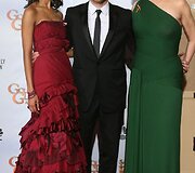 Aktoriai Samas Worthingtonas, Zoe Saldana (kairėje) ir Sigourney Weaver (&bdquo;Įsikūnijimas&ldquo;)