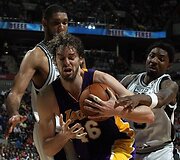 &bdquo;Lakers&ldquo; pergalė