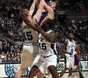 &bdquo;Lakers&ldquo; pergalė