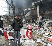 Kirgizijos sostinėje tvyro chaosas