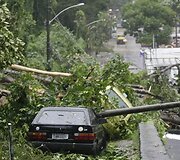 Potvyniai paralyžiavo Rio de Žaneirą