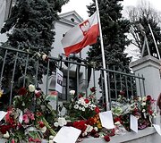 Atsisveikinimas su žuvusiais per lėktuvo tragediją