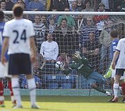 &bdquo;Aston Villa&ldquo; pergalė