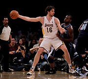 &bdquo;Lakers&ldquo; pergalė