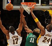 Bostono &bdquo;Celtics&ldquo; pergalė