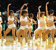 Bostono &bdquo;Celtics&ldquo; pergalė