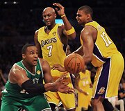 &bdquo;Lakers&ldquo; i&scaron;lygino serijos rezultatą