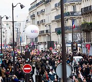 Homoseksualų santuokų rėmėjai i&scaron;ėjo į Paryžiaus gatves