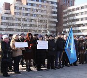Rusakalbiai klaipėdiečiai piktinosi ketinimais uždaryti A.Rubliovo mokyklą bei teigė sieksiantys i&scaron;saugoti savo vertybes. 