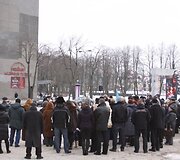 Rusakalbiai klaipėdiečiai piktinosi ketinimais uždaryti A.Rubliovo mokyklą bei teigė sieksiantys i&scaron;saugoti savo vertybes. 