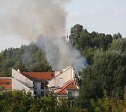 Vilniaus ugniagesiai gavo prane&scaron;imą apie gaisrą Užupyje, to paties pavadinimo gatvėje. Gaisras įsiplieskė pastate, kuriame įsikūręs vilniečiams gerai žinomas restoranas &bdquo;Tores&ldquo;.