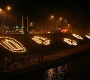 Sekmadienio vakarą de&scaron;niajame Neries krante vyko renginys "Vilniaus legenda", skirtas Lietuvos tukstantmečiui ir rudens lygiadieniui paminėti.
