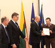 Nugalėtojus apdovanojimų ceremonijoje sveikino asociacija &bdquo;Infobalt&ldquo;, Lietuvos mokslų akademija bei premjeras A. Butkevičius. 