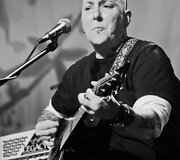 JAV muzikantė Beverly McClellan