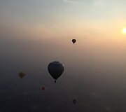 Katažina ir Deivydas Zvonkai skrido oro balionu