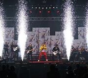 Manto Jankavičiaus &bdquo;In One Show&ldquo; Klaipėdoje
