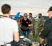 Televizinis vakarėlis Pociūnų aerodrome