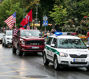 Amerikieti&scaron;kų automibilių paradas Palangoje
