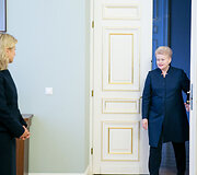 Liana Ruokytė-Jonsson ir Dalia Grybauskaitė