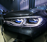 BMW modelių pristatymo akimirka