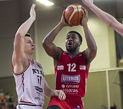 Kenneth Gaines