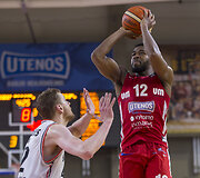 Kenneth Gaines
