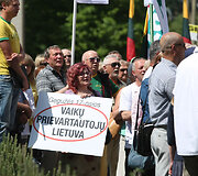 D.Kedžio &scaron;alininkų eisena