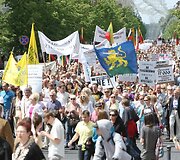 D.Kedžio &scaron;alininkų eisena