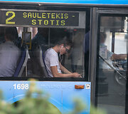 Sostinės gatves užtvindė mokleisviai