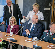 Rita Tama&scaron;unienė, Saulius Skvernelis, Linas Pernavas