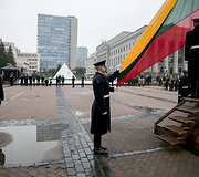 Valstybės vėliavos pakėlimo ceremonija 