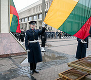 Valstybės vėliavos pakėlimo ceremonija 