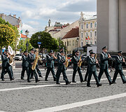 VRM orkestro pasirodymas Rotu&scaron;ės aik&scaron;tėje