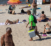 Poilsiautojai Palangoje