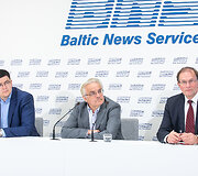 Vytautas Sinica, Vytautas Radžvilas, Arūnas Svitojus