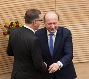 Seimo narių sveikinimai