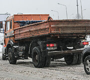 Sniego sukeltos transporto spūstys