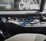 Naujieji autobusai jau važinėja sostinės gatvėmis