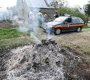 Vilniečiai nevengia &scaron;iuk&scaron;les sudeginti arba palikti pakelėje